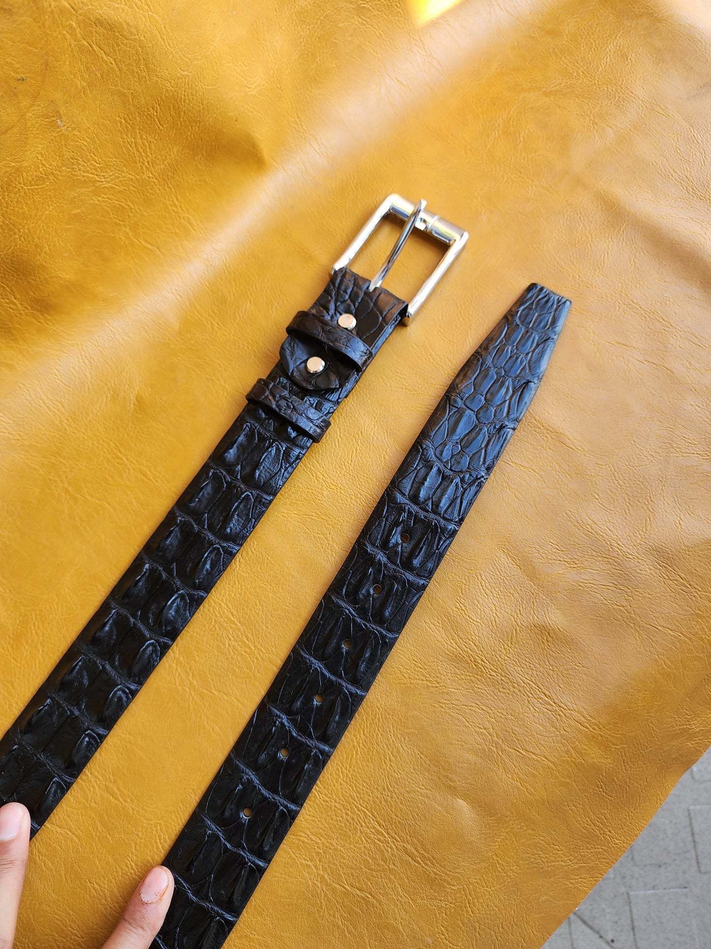 Black Handmade Geunine Hornback Crocodile Leather Skin Men Belt Buckle