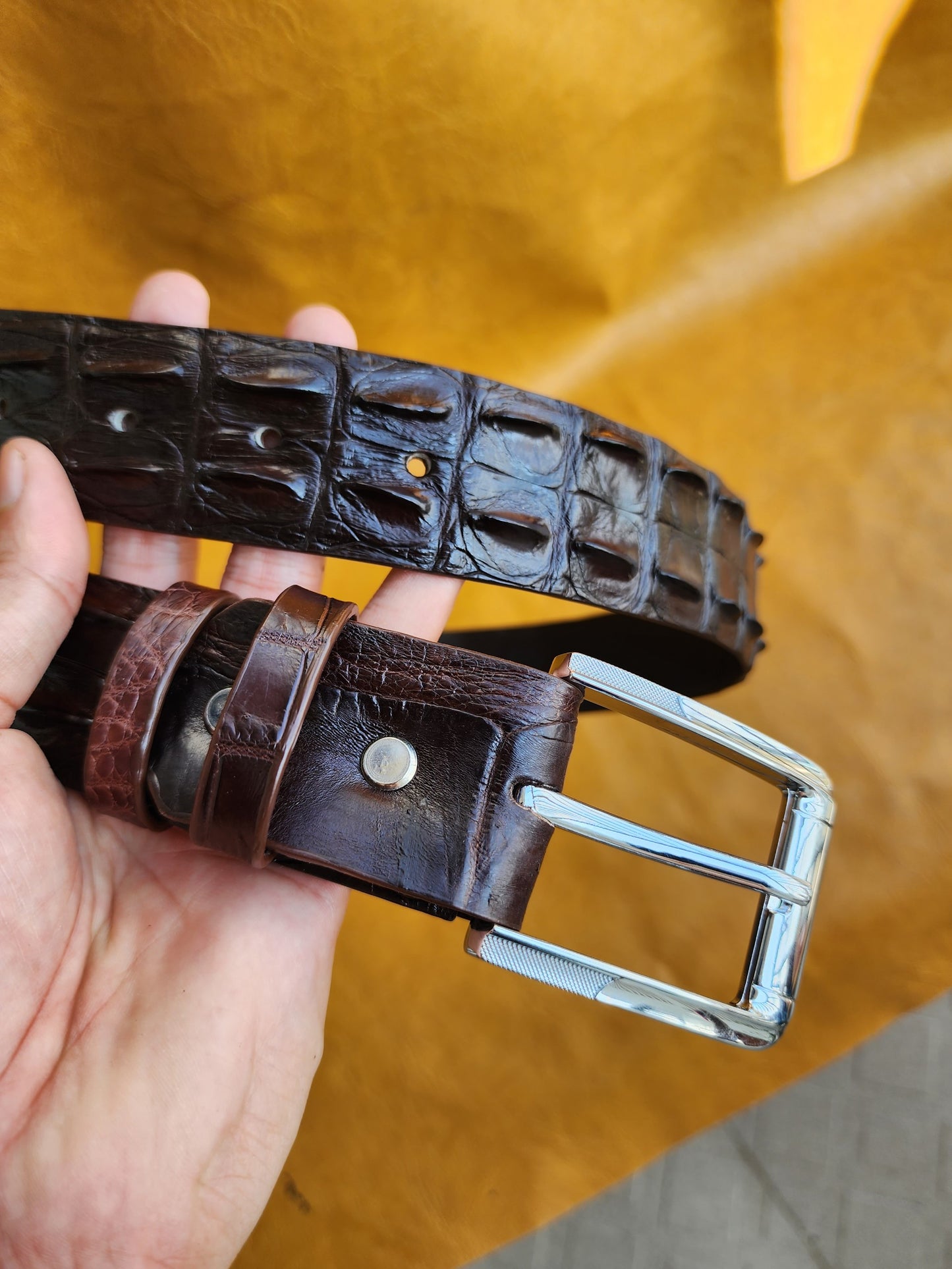 Brown 100% Handmade Genuine Hornback Crocodile Leather Men Belt Buckle