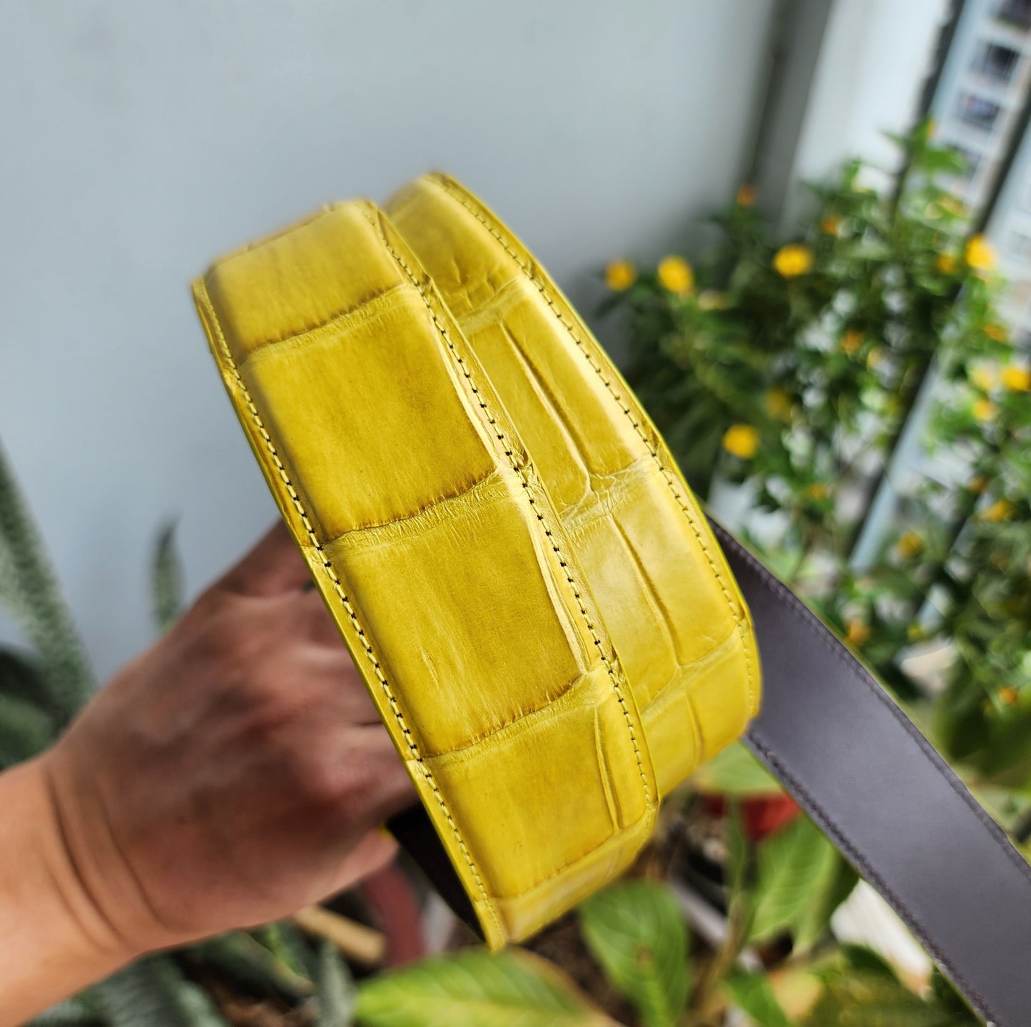 Yellow Handmade 100% Genuine Crocodile Leather Skin Men Belt Buckle