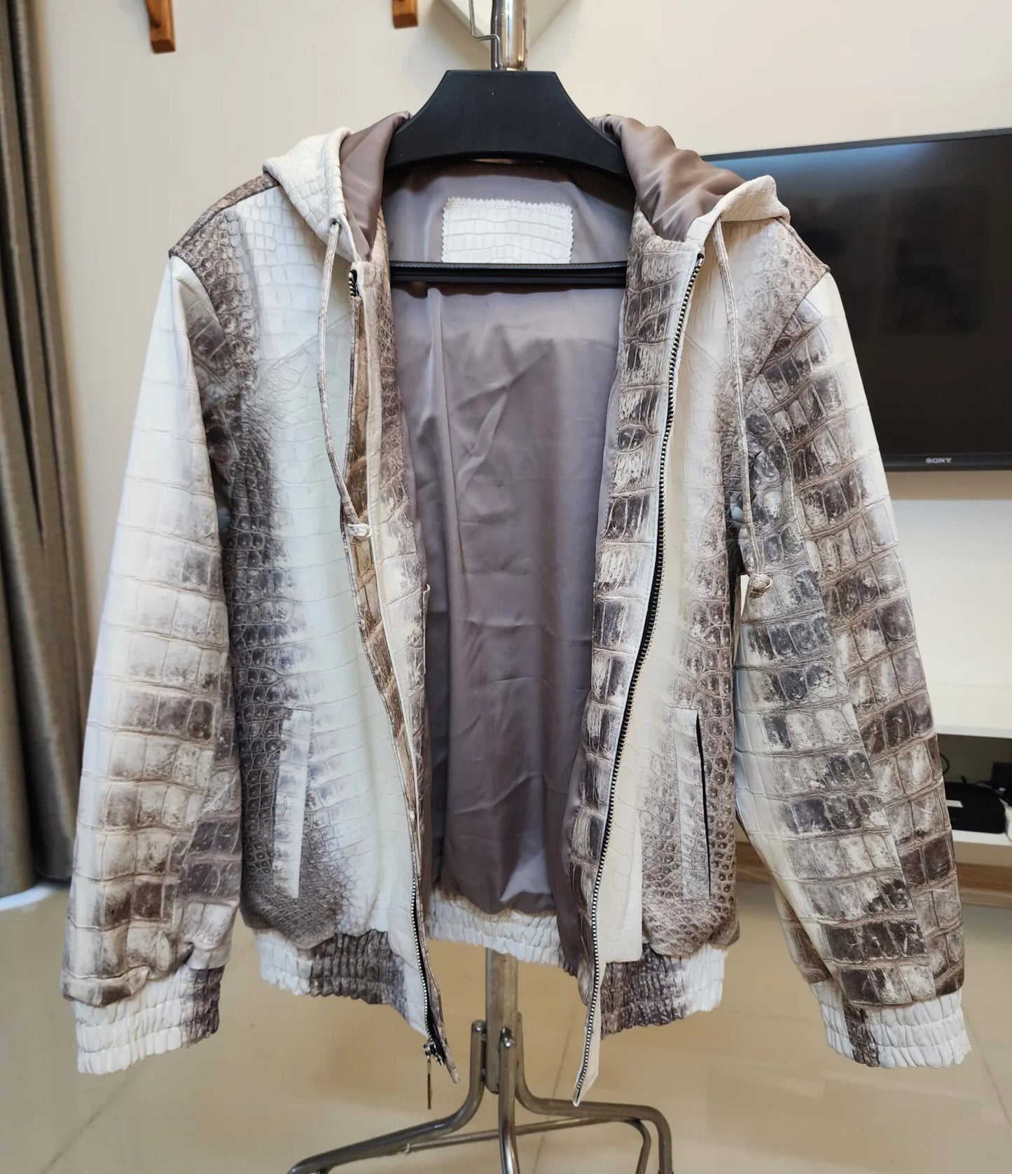 Himalaya Luxury Genuine Crocodile Leather Skin Men Hoodi Jacket,Coat,PRE-ORDER