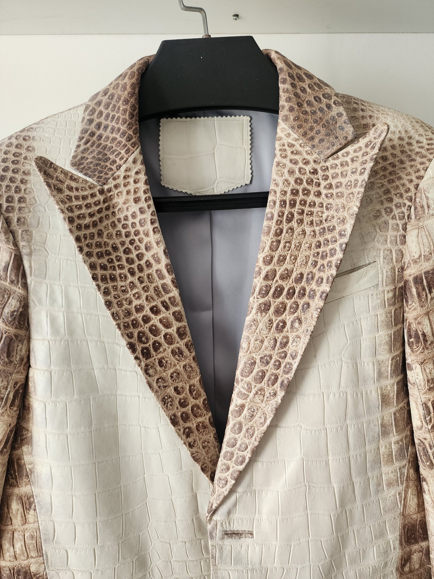 Himalaya Luxury Genuine Crocodile Leather Skin Men Vest/Suit Jacket,Coat,PREORDER