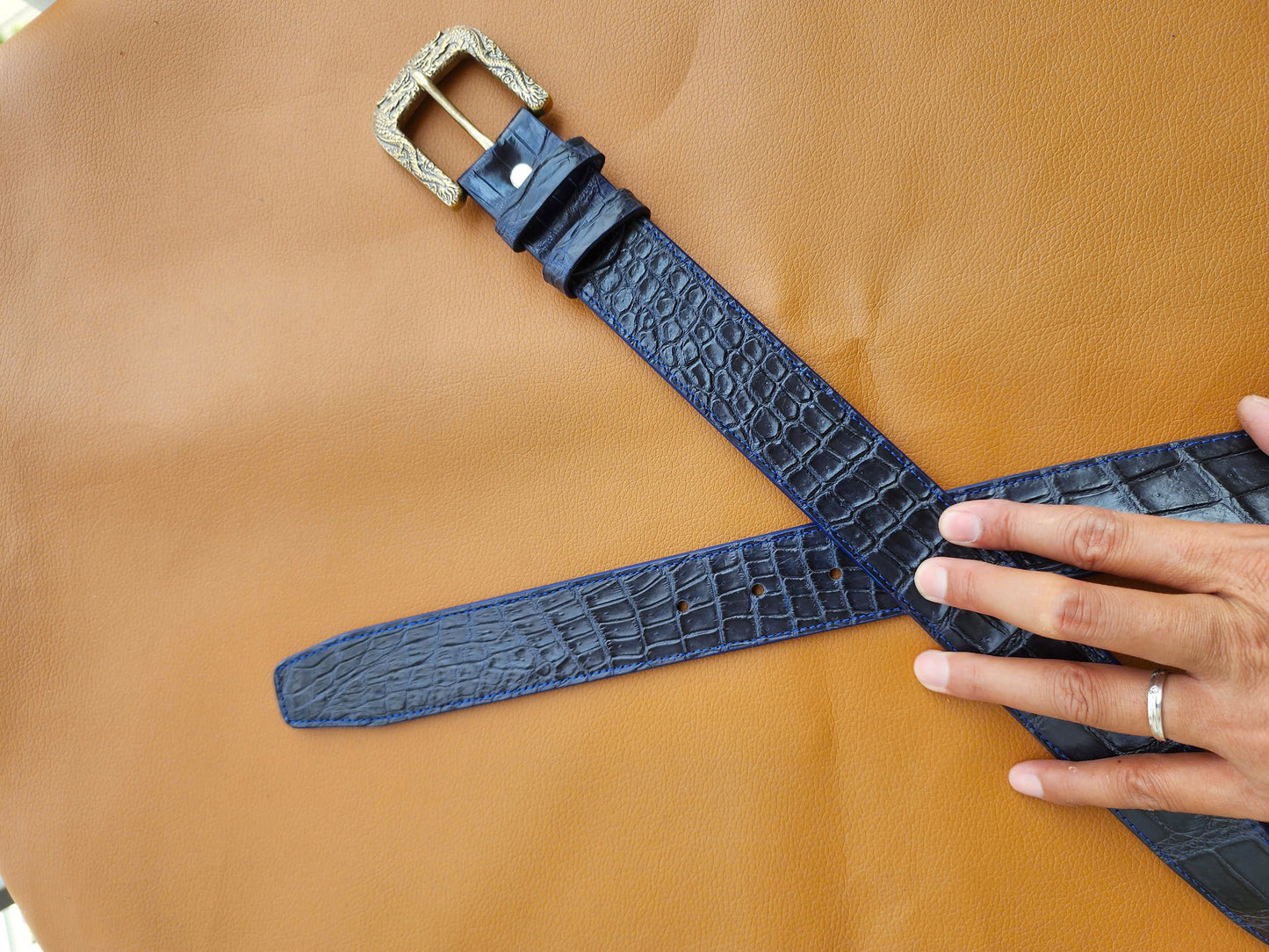 Handmade 100% Genuine Crocodile Leather Skin Men Belt Buckle