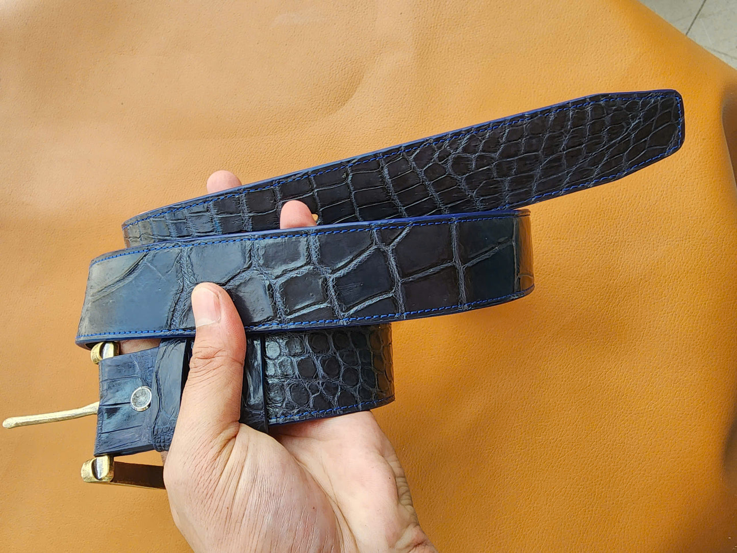 Handmade 100% Genuine Crocodile Leather Skin Men Belt Buckle